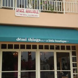 concaved store front awning (Small).JPG